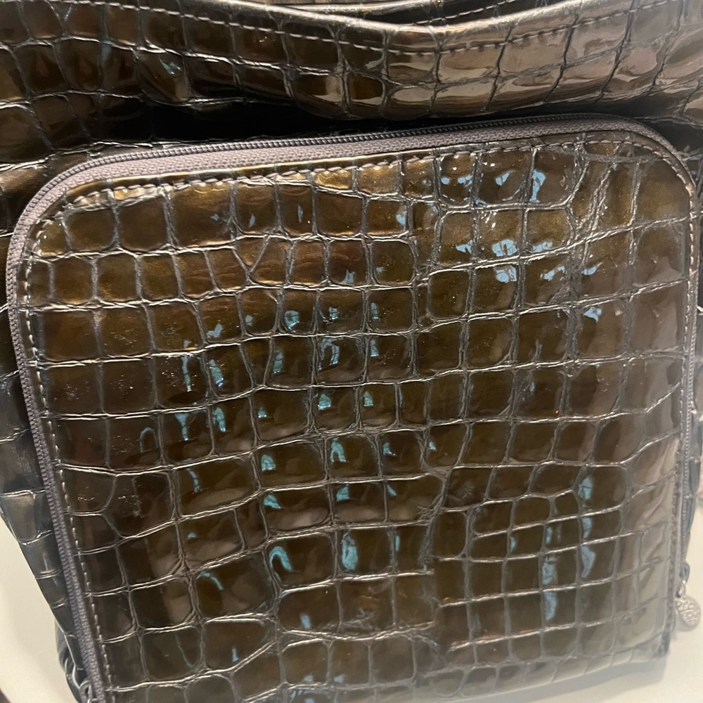 Beautiful Brighton Alligator Stamp Shoulder Bag. Gorgeous color,metallic brown!